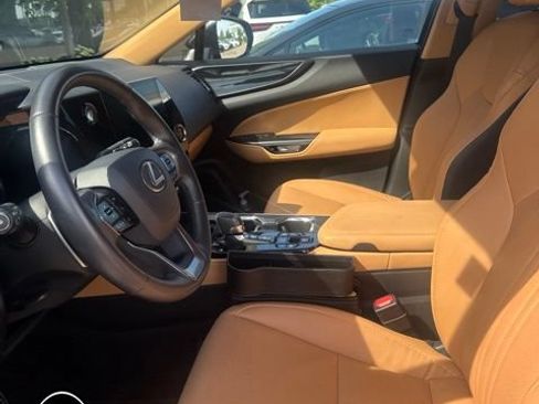 Used 2025 Lexus NX 350 AWD w/ Cold Area Package image 6