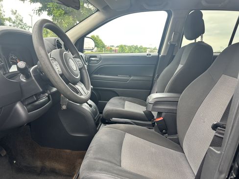 Used 2017 Jeep Compass Sport w/ Power Value Group FWD image 24