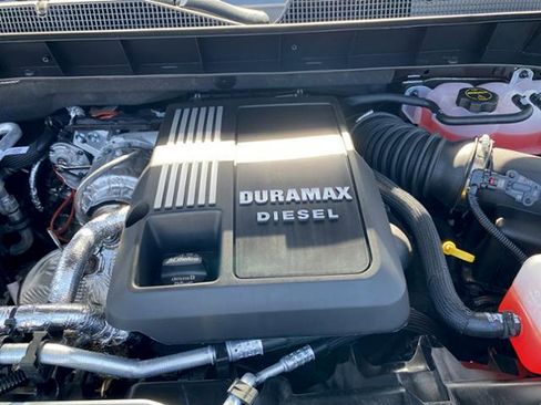 New 2026 Chevrolet Silverado 1500 LTZ w/ LTZ Premium Package AWD/4WD image 13