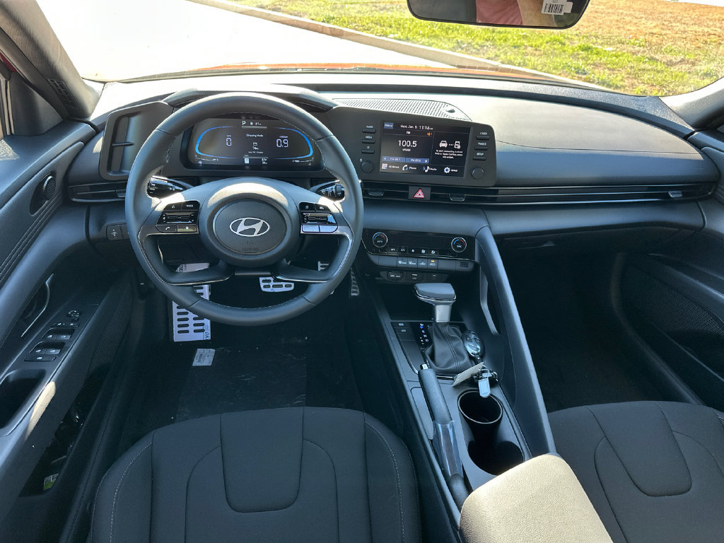 Certified 2026 Hyundai Elantra Sport FWD image 22