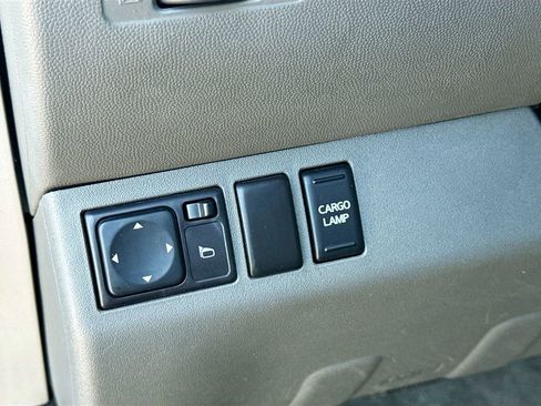 Used 2018 Nissan Frontier SV image 10