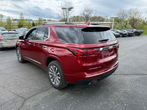 Used 2022 Chevrolet Traverse Premier w/ LPO, Floor Liner Package AWD/4WD image 2