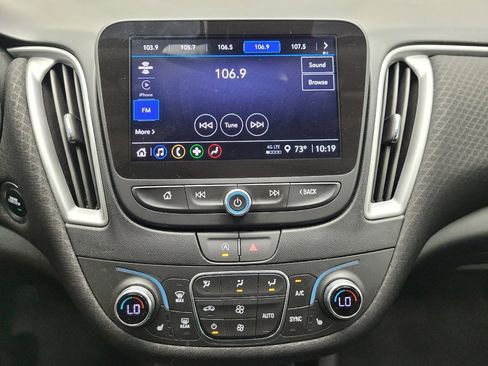 Used 2024 Chevrolet Malibu LT image 25