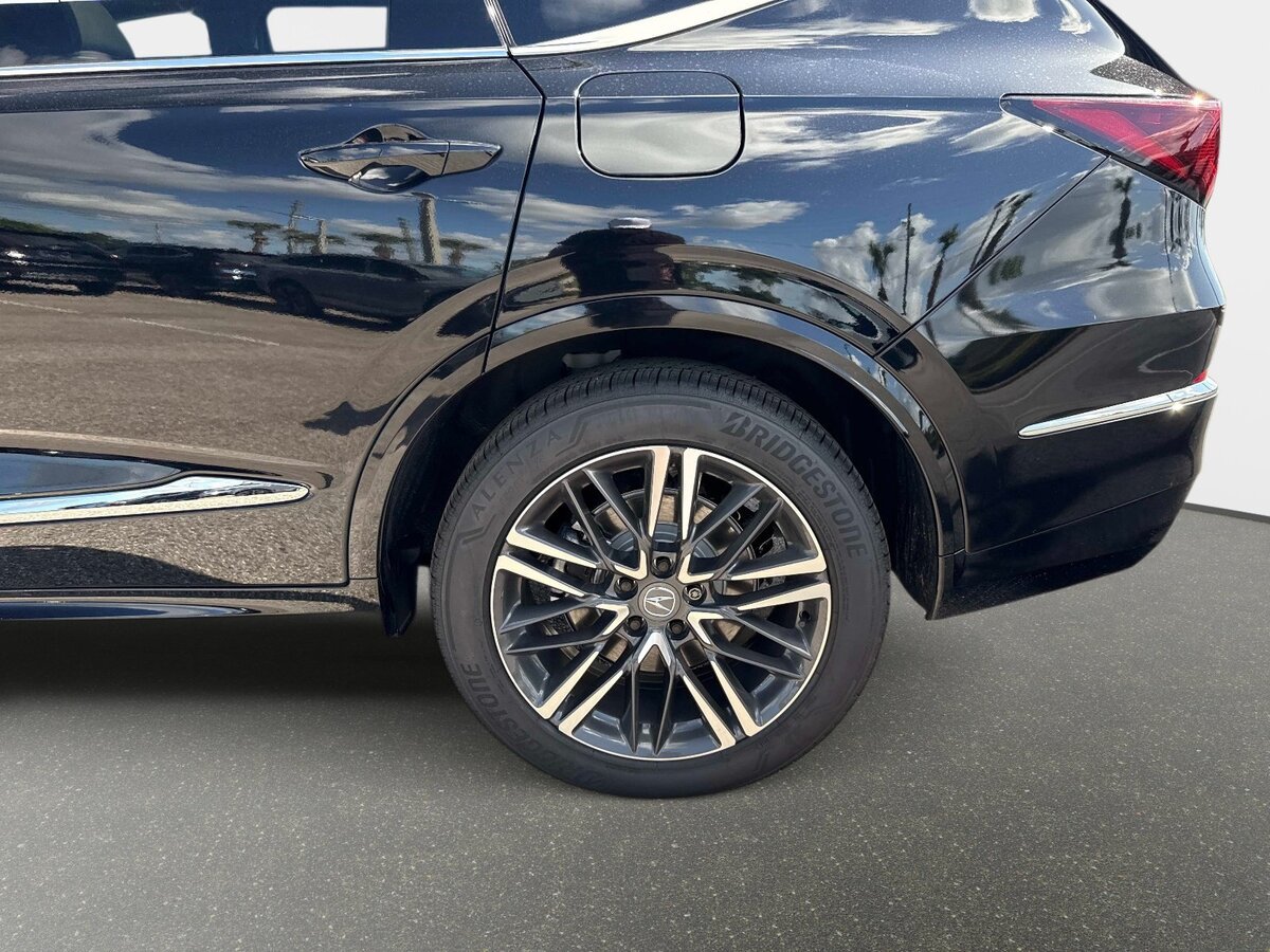 Certified 2026 Acura MDX w/ Advance Package AWD/4WD image 10