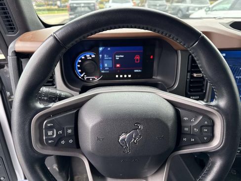 Used 2024 Ford Bronco Outer Banks w/ Sasquatch Package image 25