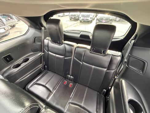 Used 2018 Nissan Pathfinder Platinum image 23
