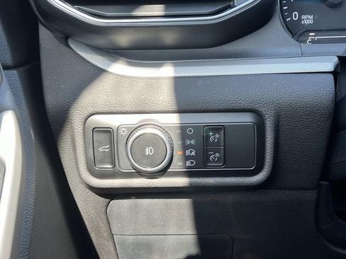 Certified 2023 Ford Explorer XLT w/ Equipment Group 202A AWD/4WD image 32