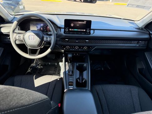 Used 2023 Honda Accord EX image 29