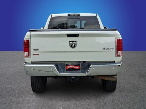 Used 2017 RAM 2500 Laramie w/ Convenience Group AWD/4WD image 5