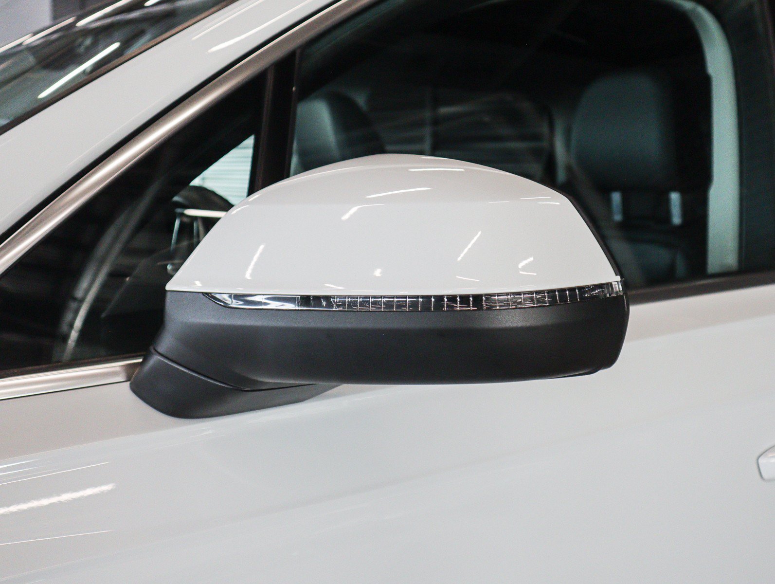Used 2022 Audi Q7 3.0T Premium AWD/4WD image 31