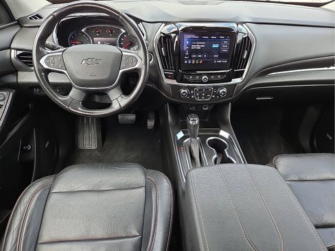 Used 2020 Chevrolet Traverse RS w/ LPO, Floor Liner Package AWD/4WD image 12