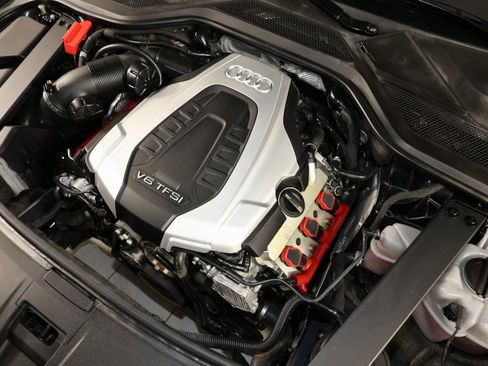 Used 2015 Audi A8 L 3.0T w/ Premium Package image 34