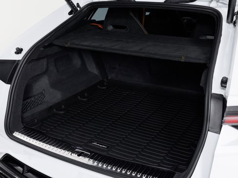 Used 2024 Lamborghini Urus Performante AWD/4WD image 68