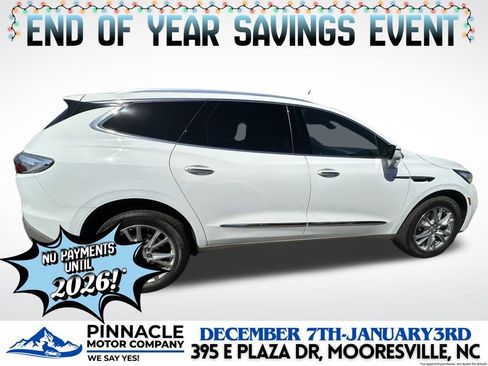 Used 2022 Buick Enclave Premium image 2