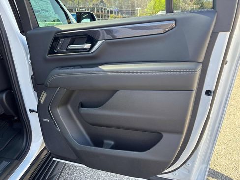 New 2026 GMC Yukon XL Elevation w/ Elevation Premium Package image 35