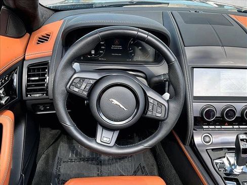 Used 2024 Jaguar F-TYPE R image 7