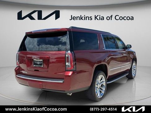 Used 2019 GMC Yukon XL SLT w/ Premium Edition RWD image 4