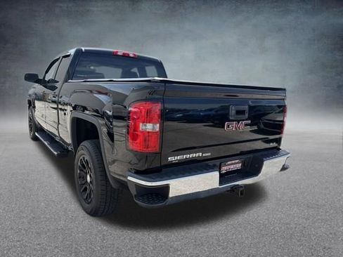 Used 2019 GMC Sierra 1500 SLE w/ SLE Value Package AWD/4WD image 10