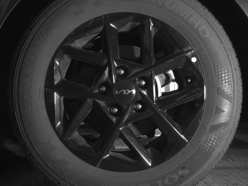 Used 2025 Kia K5 LXS image 14