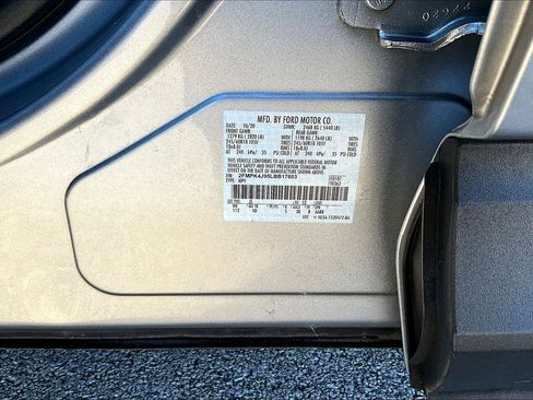 Used 2020 Ford Edge SEL image 15