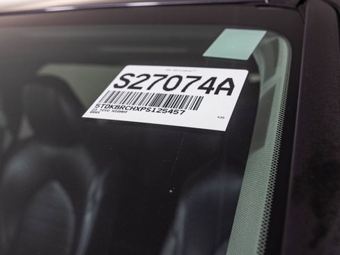 Used 2023 Toyota Highlander XLE image 45