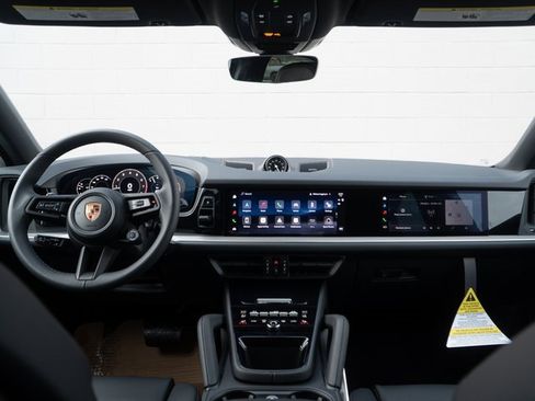 New 2026 Porsche Cayenne Coupe image 21