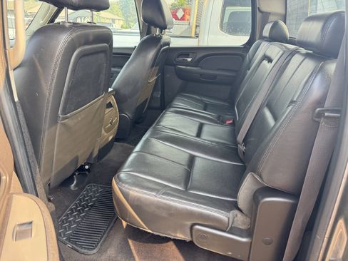 Used 2013 Chevrolet Silverado 3500 LTZ w/ LTZ Plus Package AWD/4WD image 9