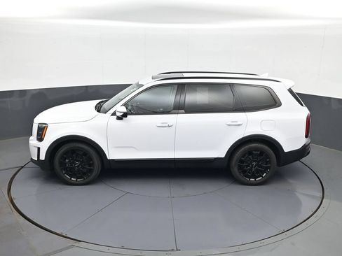 Used 2022 Kia Telluride EX w/ EX Premium Package AWD/4WD image 22