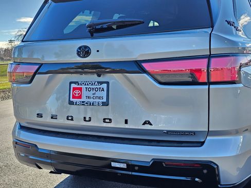 New 2026 Toyota Sequoia Platinum image 8