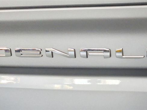 Used 2024 GMC Sierra 1500 Denali Ultimate AWD/4WD image 20