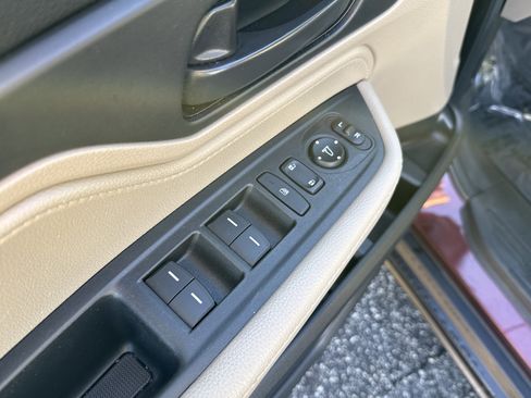 Used 2018 Honda Odyssey EX-L image 15