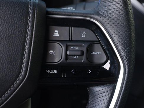 Used 2023 Toyota Tundra Platinum AWD/4WD image 13