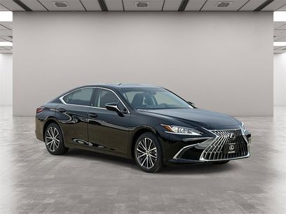 New 2025 Lexus ES 350 w/ Premium Package