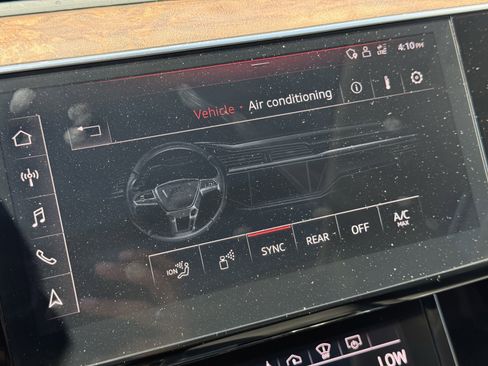 Used 2019 Audi e-tron Prestige w/ Prestige Package image 91