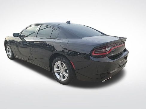 Used 2023 Dodge Charger SXT image 3