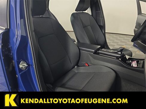 Certified 2024 Toyota Prius LE image 17