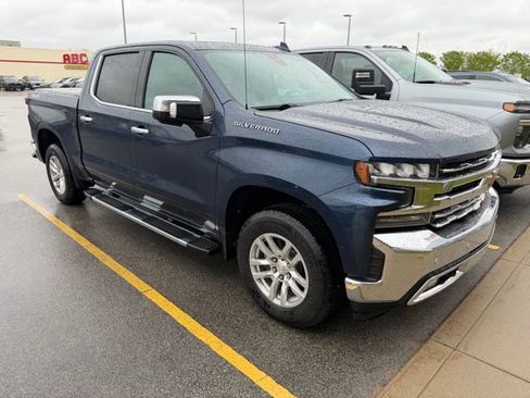 Used 2020 Chevrolet Silverado 1500 LTZ w/ LTZ Plus Package AWD/4WD image 3