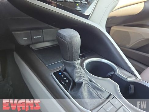 Used 2023 Toyota Camry LE image 11