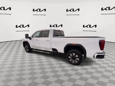 Used 2024 GMC Sierra 3500 Denali AWD/4WD image 6