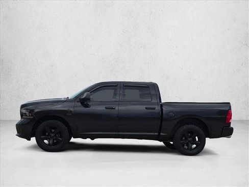 Used 2015 RAM 1500 Express AWD/4WD image 8