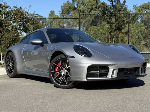 Certified 2025 Porsche 911 Carrera S image 9