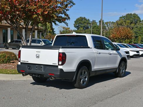 Certified 2023 Honda Ridgeline RTL image 4
