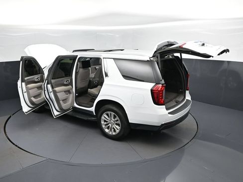 Used 2021 GMC Yukon SLT w/ SLT Luxury Plus Package RWD image 48