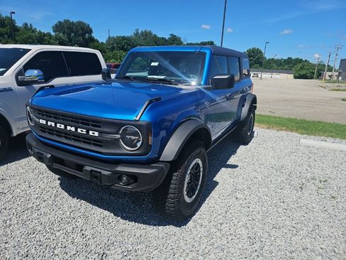 Used 2024 Ford Bronco Black Diamond w/ Sasquatch Package AWD/4WD image 3