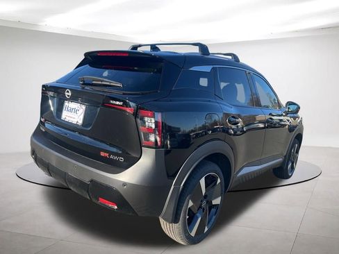 New 2026 Nissan Kicks SR w/ Cold Weather Package AWD/4WD image 5