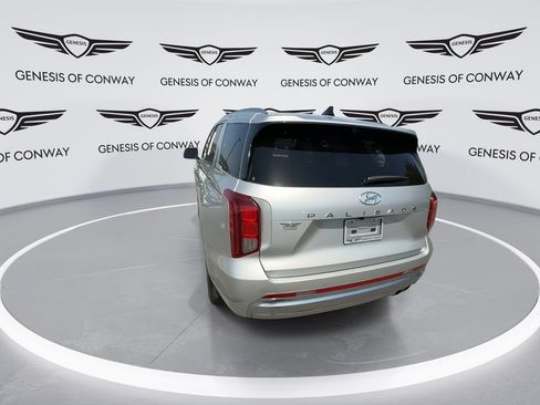 Used 2024 Hyundai Palisade Calligraphy FWD image 7