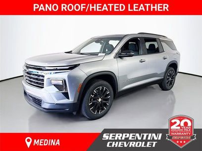 New 2026 Chevrolet Traverse LT w/ Sun and Wheel Package