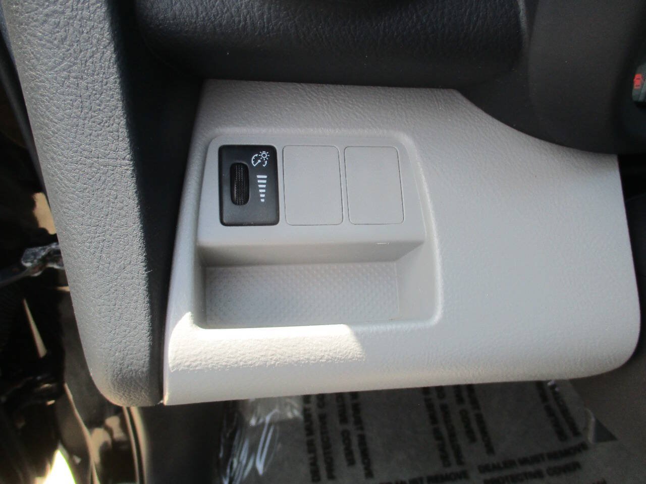 Used 2012 Toyota RAV4 4WD w/ Value Pkg image 18