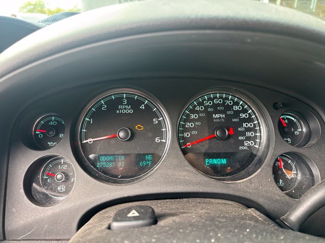 Used 2013 Chevrolet Avalanche LTZ AWD/4WD image 16