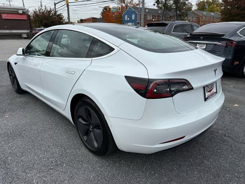 Used 2018 Tesla Model 3 Long Range image 21